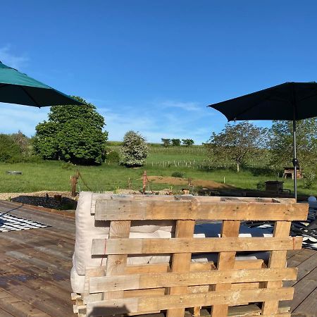 Suite campagnarde de 40 m2 avec vue sur les vignes au Château Camponac Bourg Extérieur photo